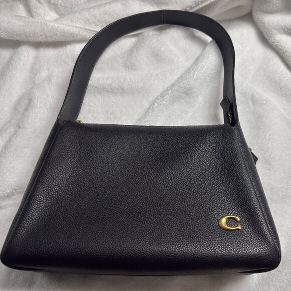 Like new Coach Lola in black pebbled leather - Picture 1 of 13